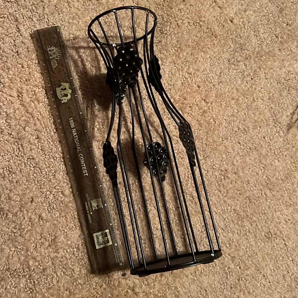Wine cork holder